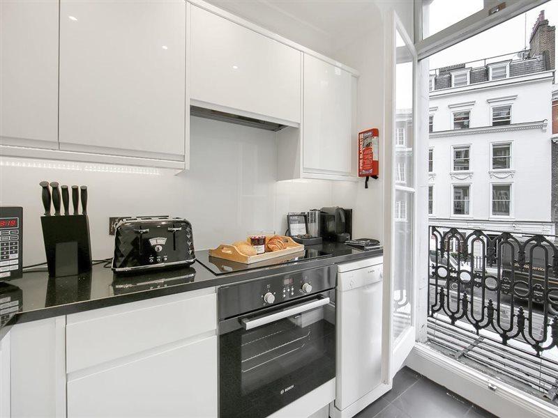 Apartamento 10 Curzon Street By Mansley Londres Exterior foto